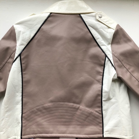 Faux Leather Jacket 🤍 - Picture 2 of 5